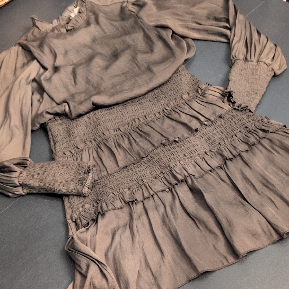 She + Sky Green Ruffled Tiered Long Sleeve Dress